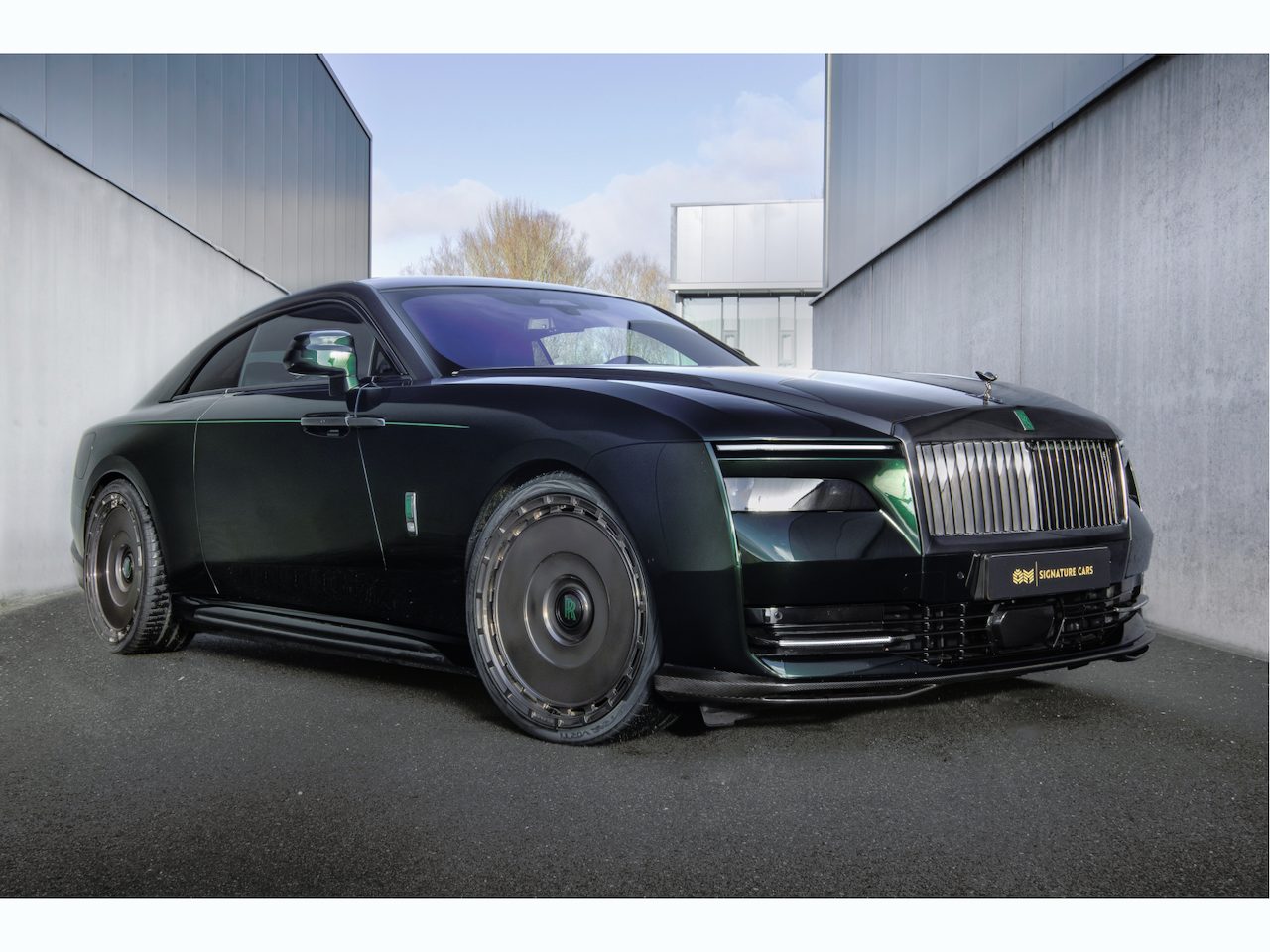 Rolls-Royce Spectre Tailor Made Novitec Editon - Emerald Green Carbon package -
