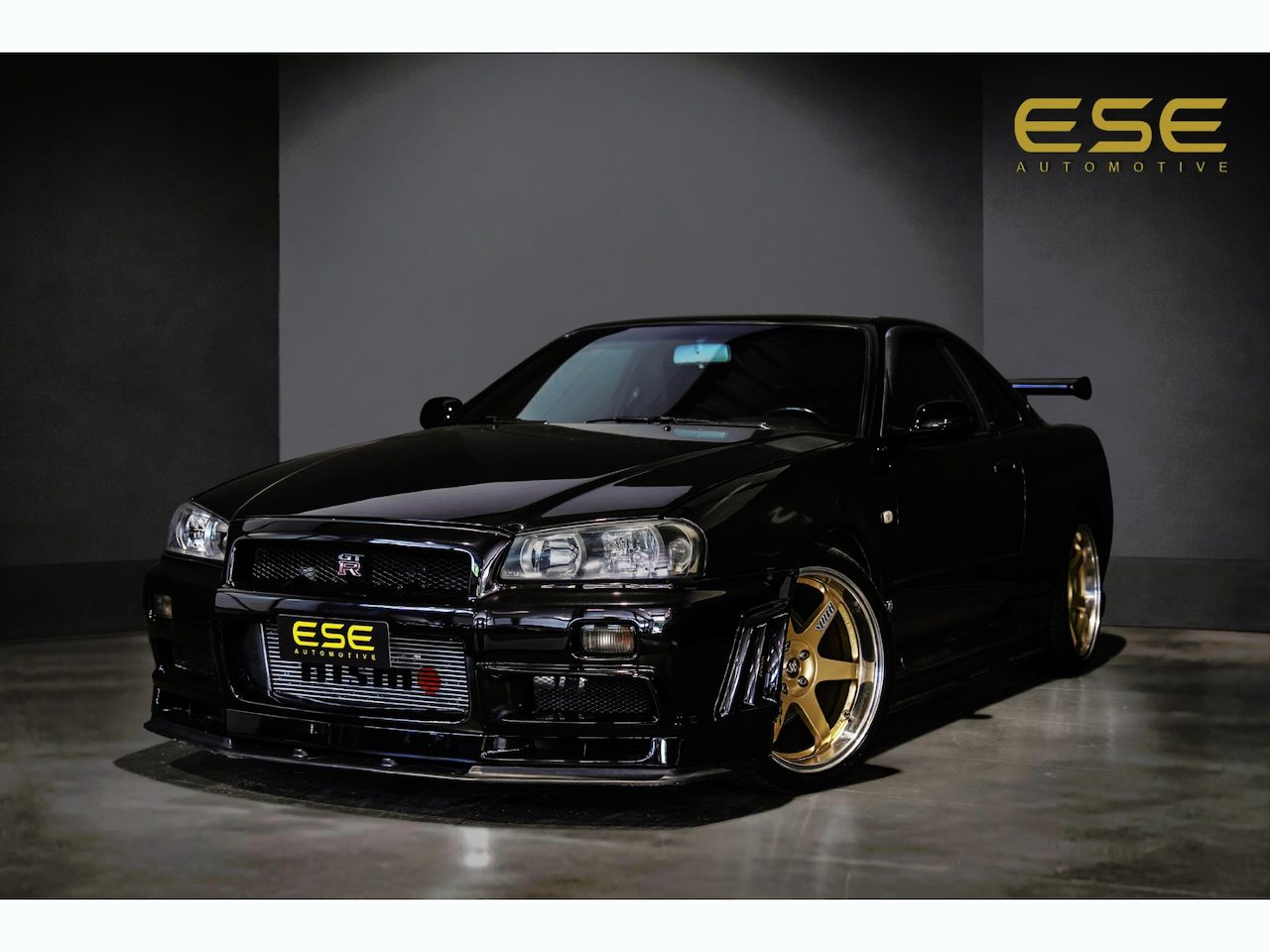 Nissan Skyline R34 GTR V-spec LHD (UK-Spec) 1 of 80