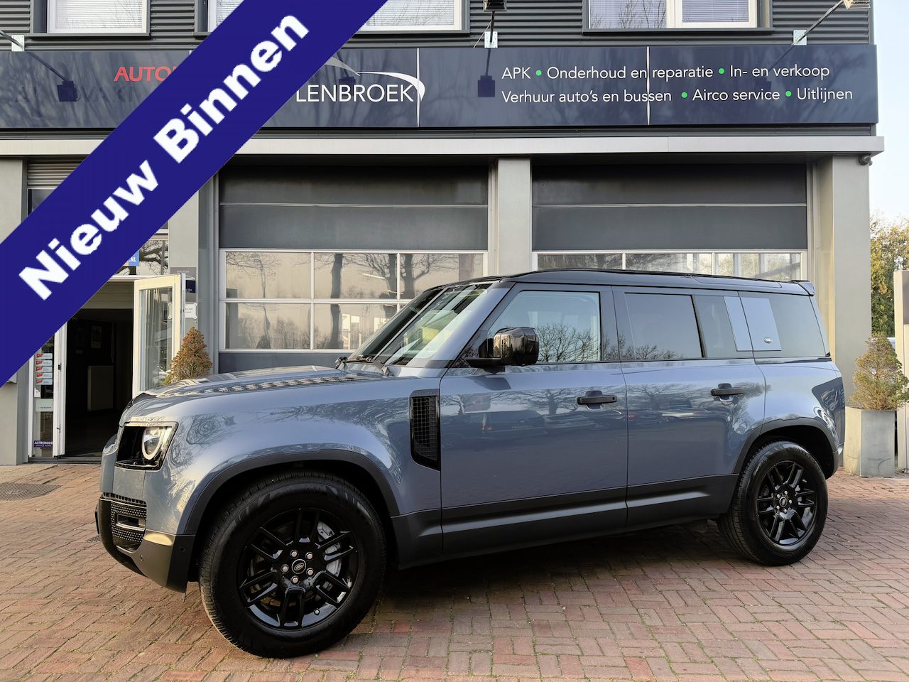 Land Rover Defender 110 3.0 P400 110 X-Dynamic S 5 Persoons Luchtvering Trekhaak