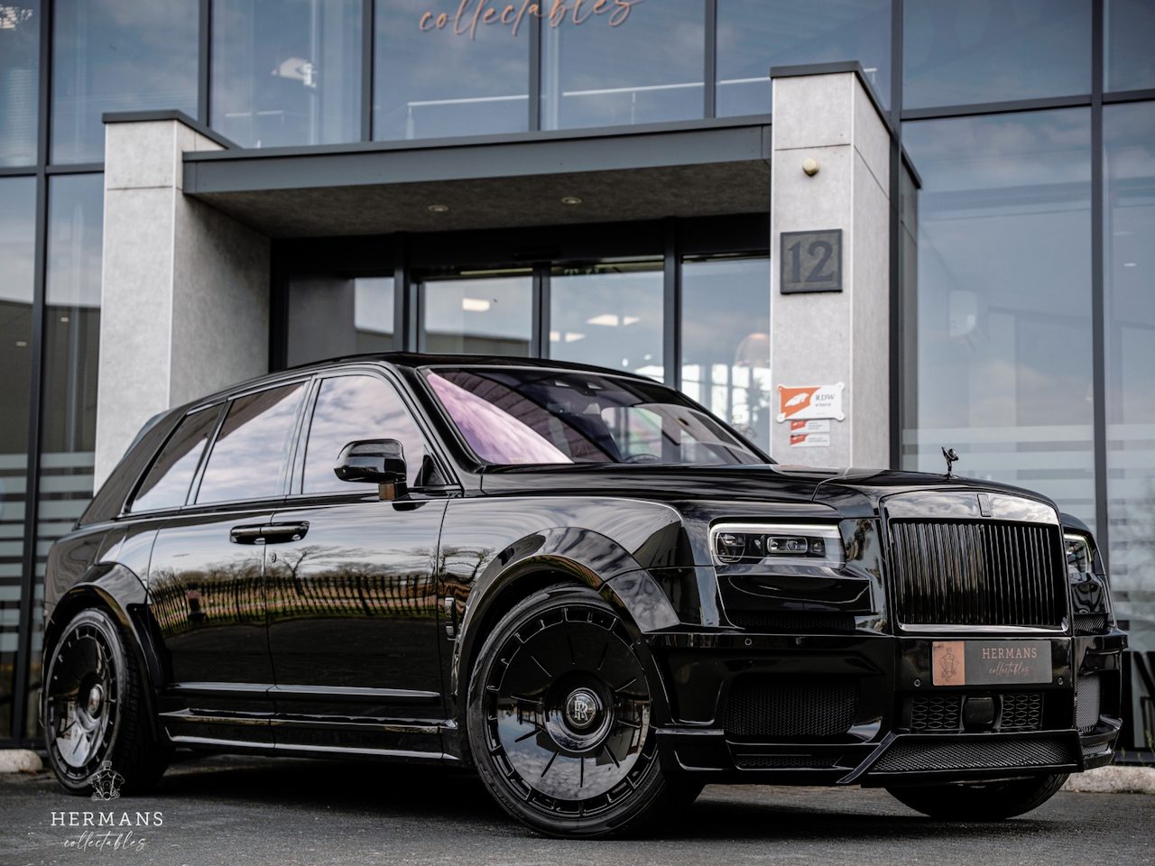 Rolls-Royce Cullinan 6.75 V12 / NOVITEC Widebody / Starlight / Massage / HUD / En