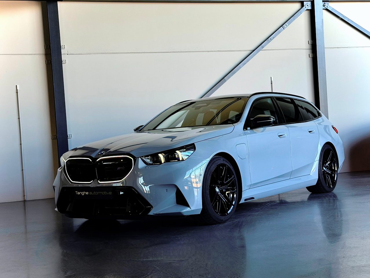 BMW M5 5-serie Touring Carbon, Panodak, Trekhaak, Silverstone, Stoe