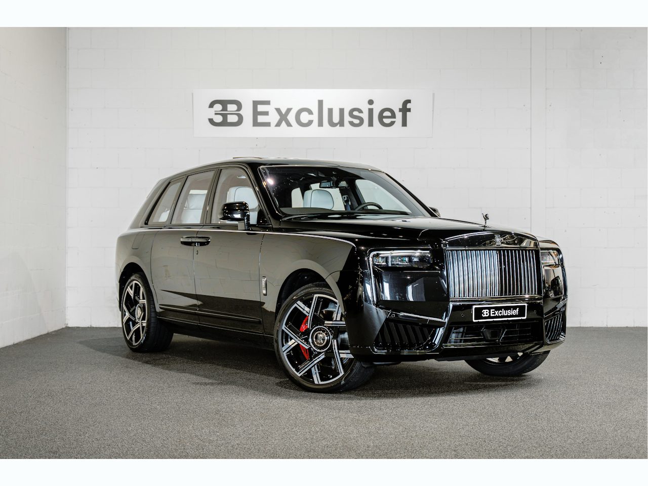 Rolls-Royce Cullinan 6.75 V12 Blackbadge Serie II | Bespoke | Pan.dak |