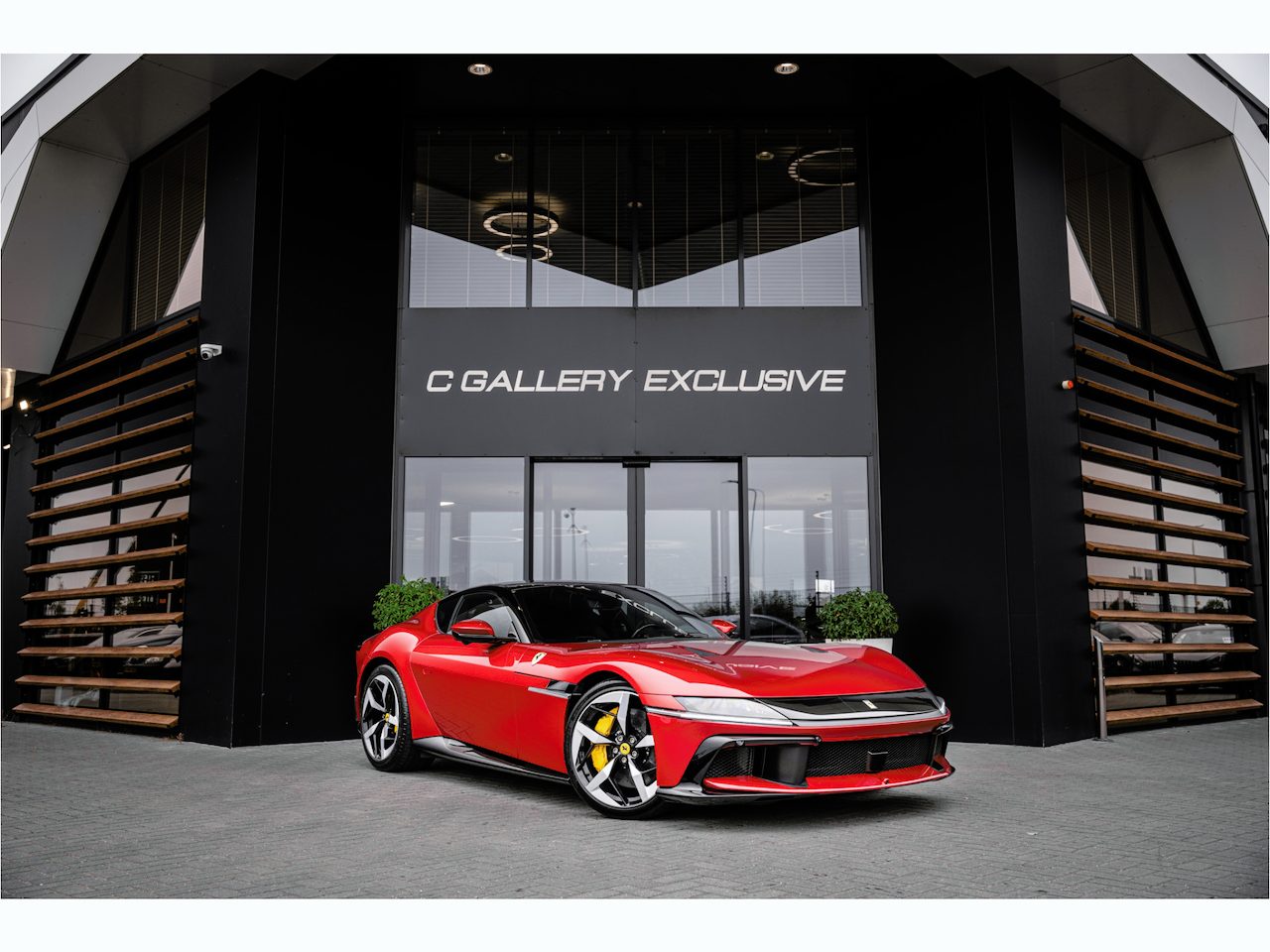 Ferrari 12Cilindri 6.5 V12 - Rosso Imola | Lift | Carbon Interior | Surround Vi