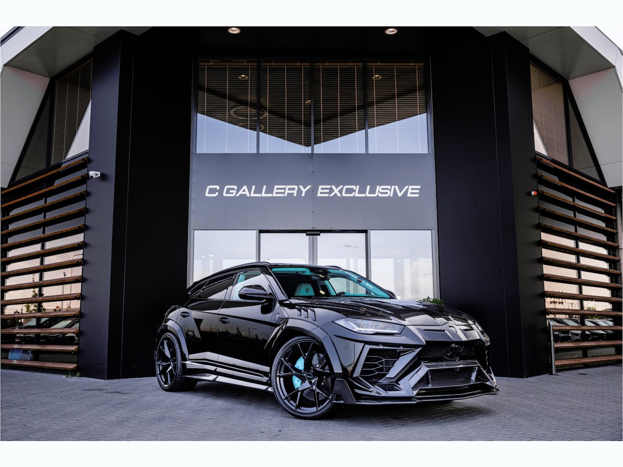 Lamborghini Urus Mansory 4.0 V8 - Panorama | Sterrenhemel | Sensonum | Massag