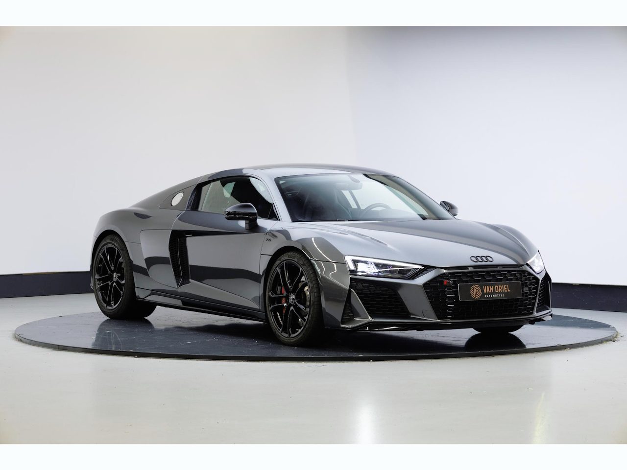 Audi R8 5.2 RWD | Nieuwstaat | 19 Inch | 13.161 Km | Camera |