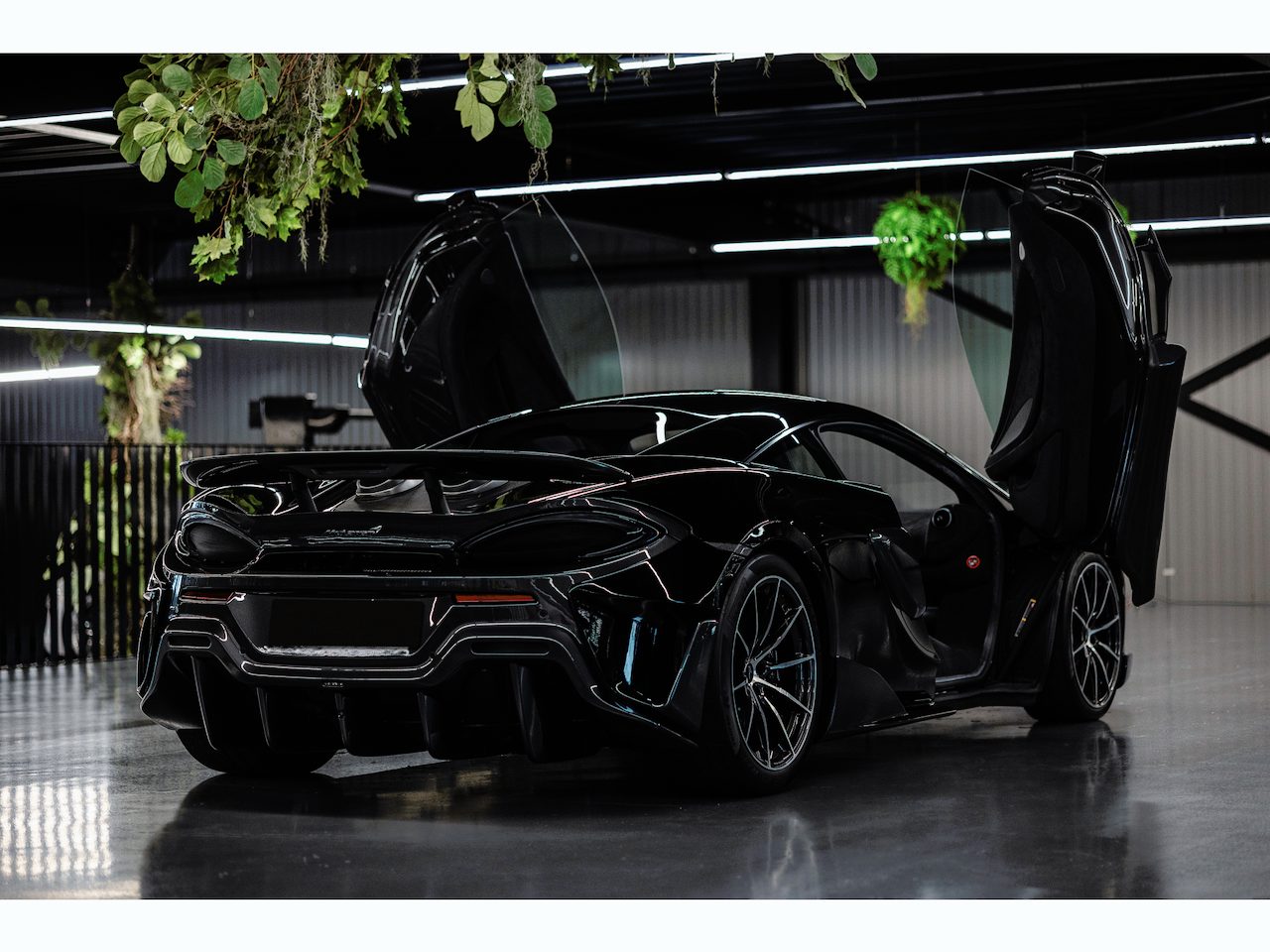 McLaren 600LT 3.8 V8 Btw auto, (€ 223.099,17 Ex B.T.W) Alcantara Dealer on