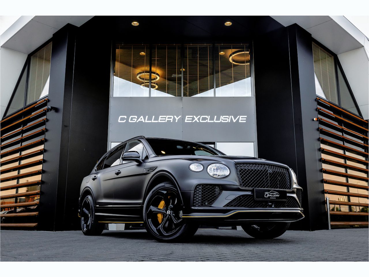 Bentley Bentayga 4.0 V8 S Black Edition - Panorama | B&O | Stoelventilatie X4