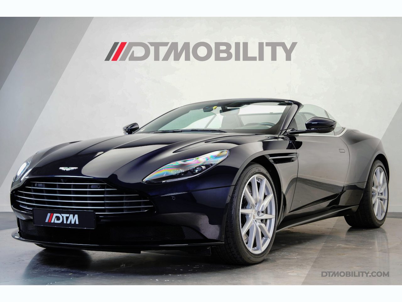 Aston Martin DB11 4.0 V8 | Volante | Dealer onderhouden | 360 camera |