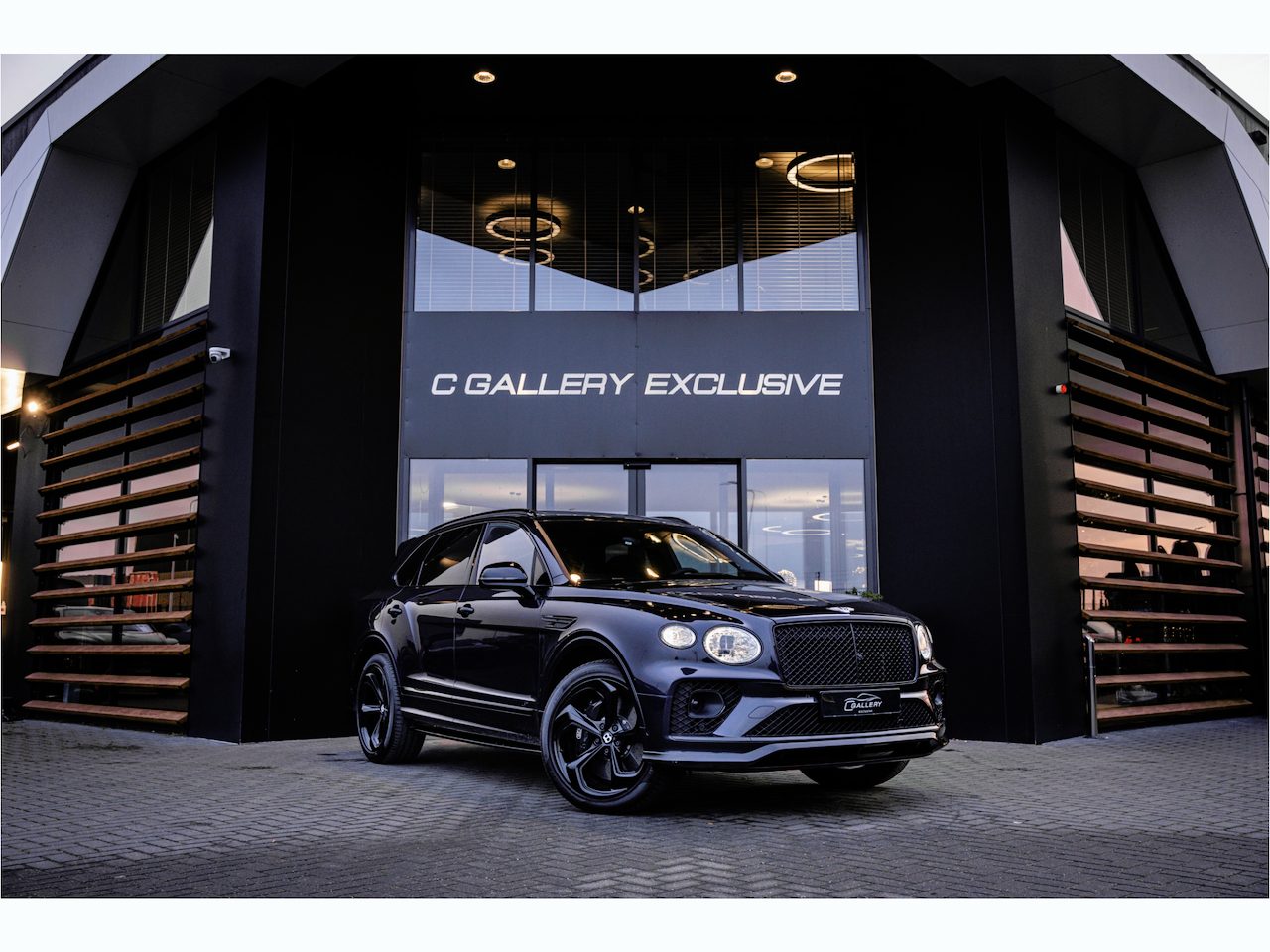 Bentley Bentayga 4.0 V8 S - Origineel NL | Keramisch | NAIM | Stoelkoeling &