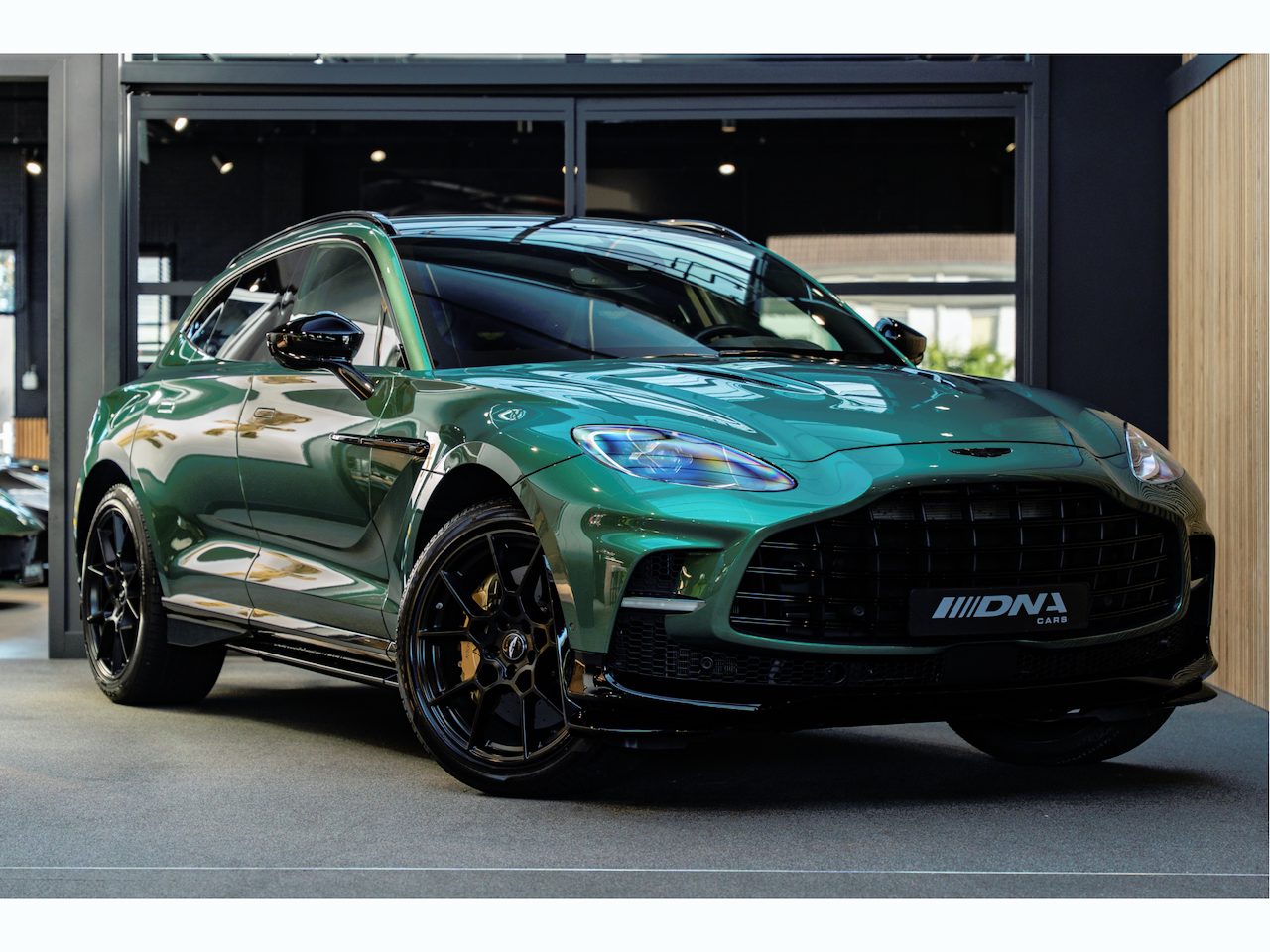 Aston Martin DBX DBX707 Stoelventilatie Carbonpakket Keramisch 4.0 V8 707 Rac
