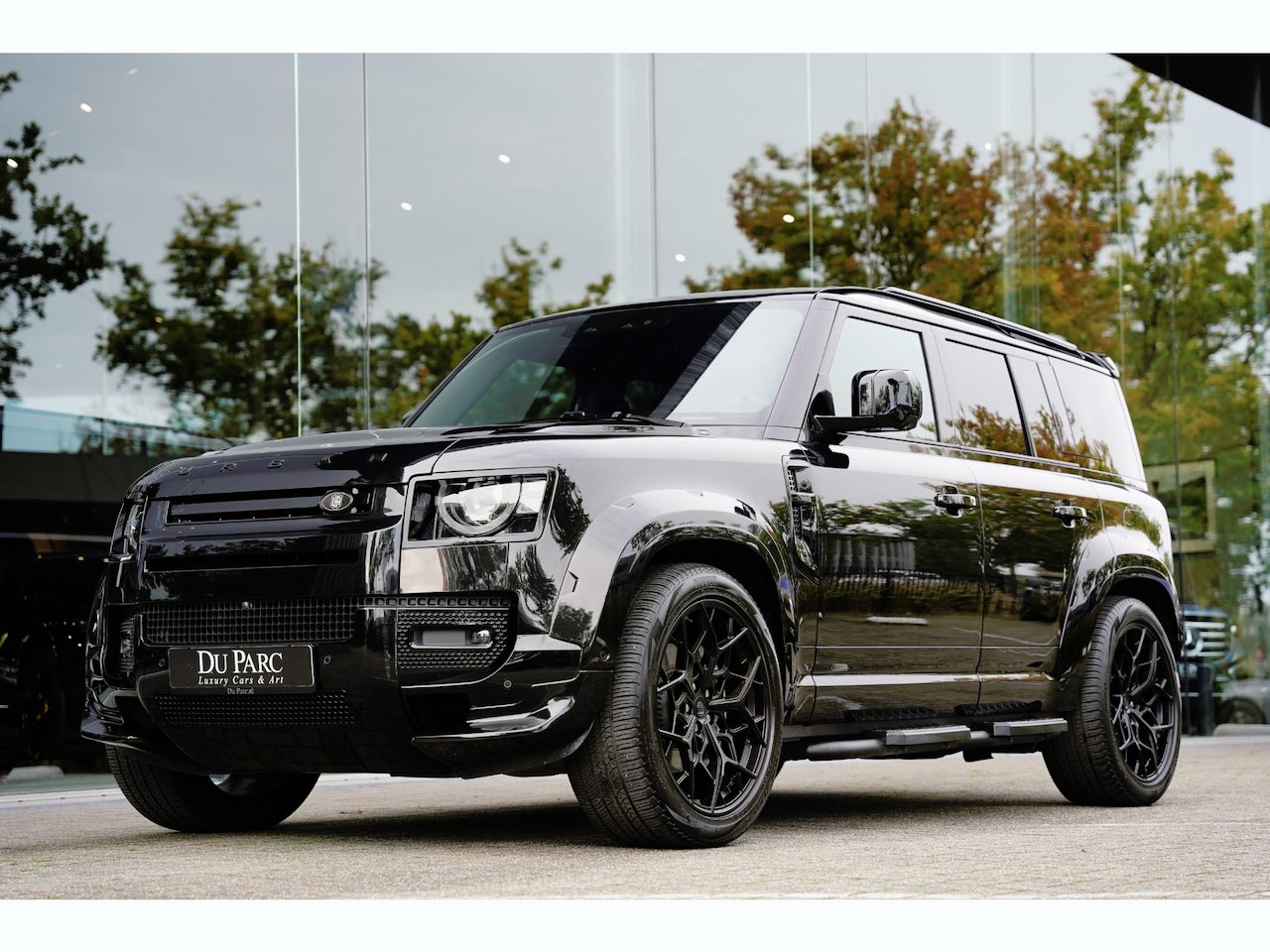 Land Rover Defender 110 P400 E 110 X-Dynamic HSE / URBAN WIDETRACK / BLACK PACK