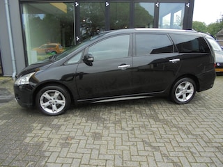 Mitsubishi Grandis 2.4-16V INSPORT staat in de Krim