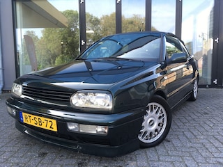 Volkswagen Golf Cabriolet 1.8 | LM velgen | Elektrische ramen | Radio | Staat in de Krim