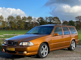 Volvo V70 R SAFFRON AUTOMAAT SCHUIFDAK ALLE OPTIES PLAATJE