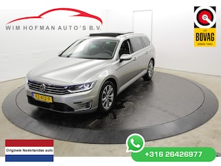 Volkswagen Passat GTE incl winterset Virtual Panodak Leer Camera Trekh