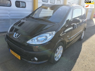 Peugeot 1007 1.6-16V Sesam Gentry 3-deurs Airco Bj.:2007 NAP!