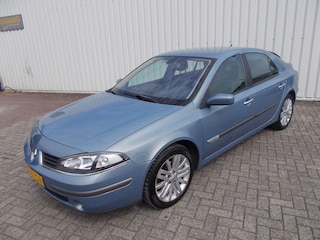Renault Laguna 2.0-16V Privilège