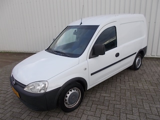 Opel Combo 1.3 CDTi Base DPF