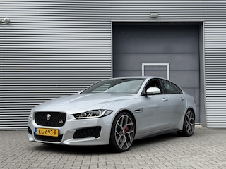 Jaguar XE 3.0 S I 340 PK I Aut. I Leder I Navi
