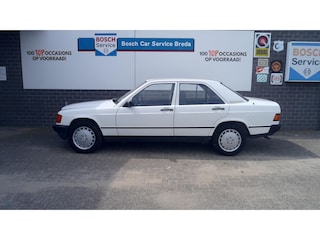 Mercedes-Benz 190-serie 2.0 E AUT