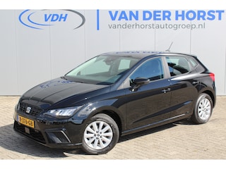 Seat Ibiza 1.0-96pk TSI Style. NIEUWSTE MODEL In nieuwstaat ! Volautm. airco, camera, elektr. ramen v+a, LED verlichting, stoelverwarming, metallic lak, Isofix, LM wielen, Apple Carplay / Android auto etc.