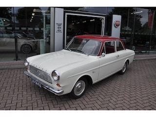 Ford Taunus 1.2 12M Wit, Rood dak in prima staat.