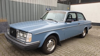 Volvo 200-Serie USA