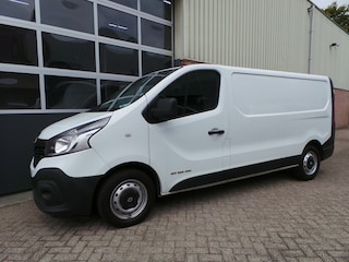 Renault Trafic 1.6 dCi T29 L2H1 120pk Airco,Cruise,navi,Pdc,Trekh 3 persoons