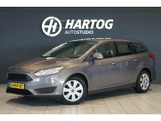 Ford Focus Wagon 1.0 + STOEL/STUURVERWARMING