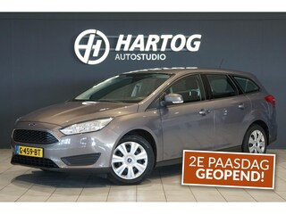 Ford Focus Wagon 1.0 + STOEL/STUURVERWARMING