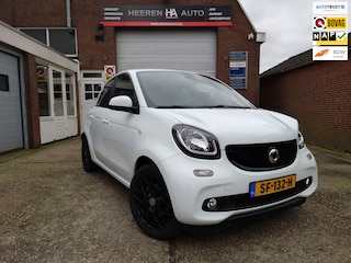 Smart Forfour Electric drive prime, Camera, Navigatie, Stoelverwarming, Cruise control, Subsidie mogelijk