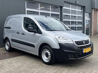 Peugeot Partner 120 1.6 HDi 10x voorradig Marge Airco Btw / Bpm vij Cruise controle Parkeerhulp achter Navigatiesysteem Dealer onderhouden Euro 6 Ex overheid Bpm en btw vrij voor particulier gebruik!! Marge