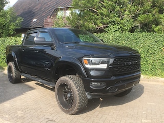 Dodge Ram 1500 5.7 V8 Crew Cab 5'7 Incl nieuwe LPG prins installatie, Alpine soundsystem 12"scherm .
