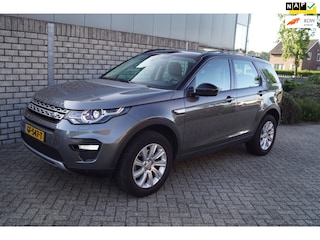 Land Rover Discovery Sport 2.0 Si4 4WD HSE Autom 241PK Xeno Leder Stoelverw Navi Camera Clima 2x PDC LMV Trekhaak NL Auto.