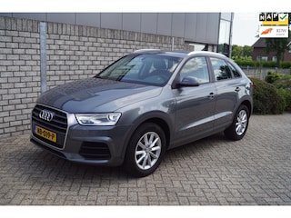 Audi Q3 2.0 TFSI Quattro Pro Line Autom 180PK Xenon Navi Clima Cruise PDC LMV Trekhaak NL Auto.