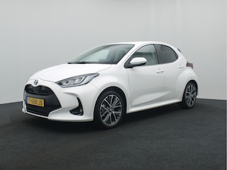 Toyota Yaris 1.5 Hybrid Executive Limited Automaat | Uniek! | Navigatie | Stoelverwarming | Keyless | DEMO
