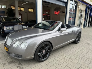 Bentley Continental 6.0 W12 ORIGINEEL NL AUTO. NIEUWE VELGEN (10.000 EURO) AUTO VAN 1 EIGENAAR.