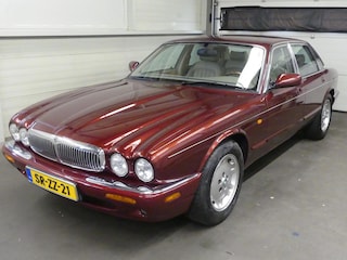 Jaguar XJ 4.0 V8 - Automaat - Leer - Keurige staat!