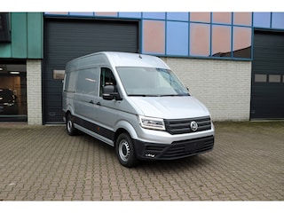 Volkswagen Crafter 35 2.0 Tdi L3H3 177Pk BPM vrij LED Koplampen Navi Cruisecontrol Pdc Camera Geveerde stoel