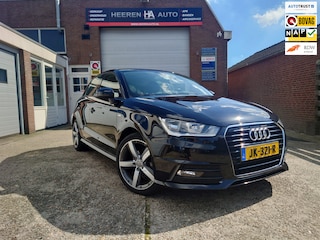 Audi A1 Sportback 1.0 TFSI Adrenalin, Navigatie, Cruise control, 5 Deurs