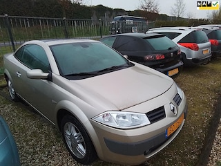 Renault Mégane Coupé-Cabriolet 2.0-16V Privilège Lux,s NL Auto Nap km Cabriolet Met Panaramadak