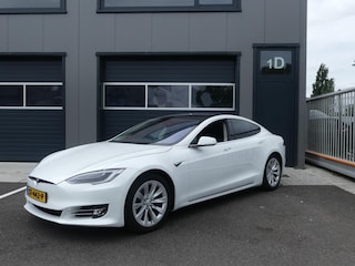 Tesla Model S 75D AWD Autopilot Navigatie Panoramdak Leder Xenon+LED Rijklaarprijs
