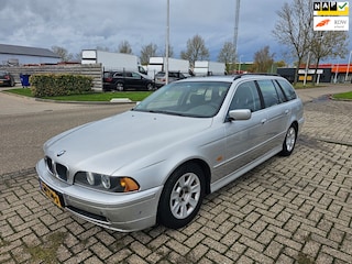 BMW 5-serie Touring 520i 6 cilinder 2.0 Airco Bj:2002