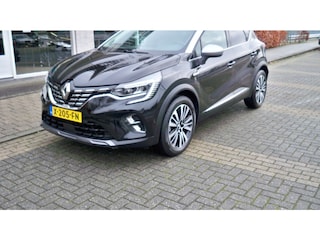 Renault Captur 1.3 TCe Init. Paris Automaat