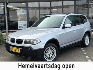 BMW X3 2.5i Executive / Pano / Leder / Navi