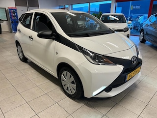 Toyota Aygo 1.0 VVT-I X-NOW