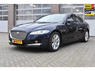 Jaguar XF 2.0 Portfolio