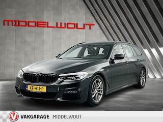 BMW 5-serie Touring 520i M-Sport High Exe/Pano-dak/Memory/Camera/Dodehoek