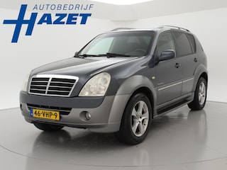SsangYong Rexton RX 270 XDI 5-CILINDER AUT. GRIJS KENTEKEN 3200 KG TREKGEWICHT