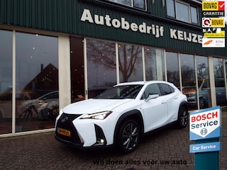 Lexus UX 250h F Sport First Edition NL AUTO-TREKHAAK-LEER-STUURVERW-BOVAG-NAP